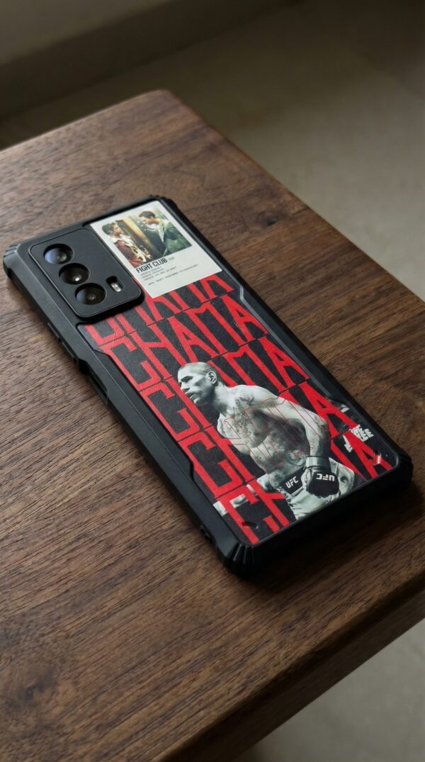 Professional_product_photography_2k_20260214 (1) Custom phone case